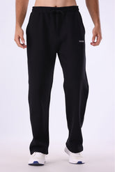 Daigen Midnight Black '2VI Trouser oversized black streetwear trousers on male model, front view