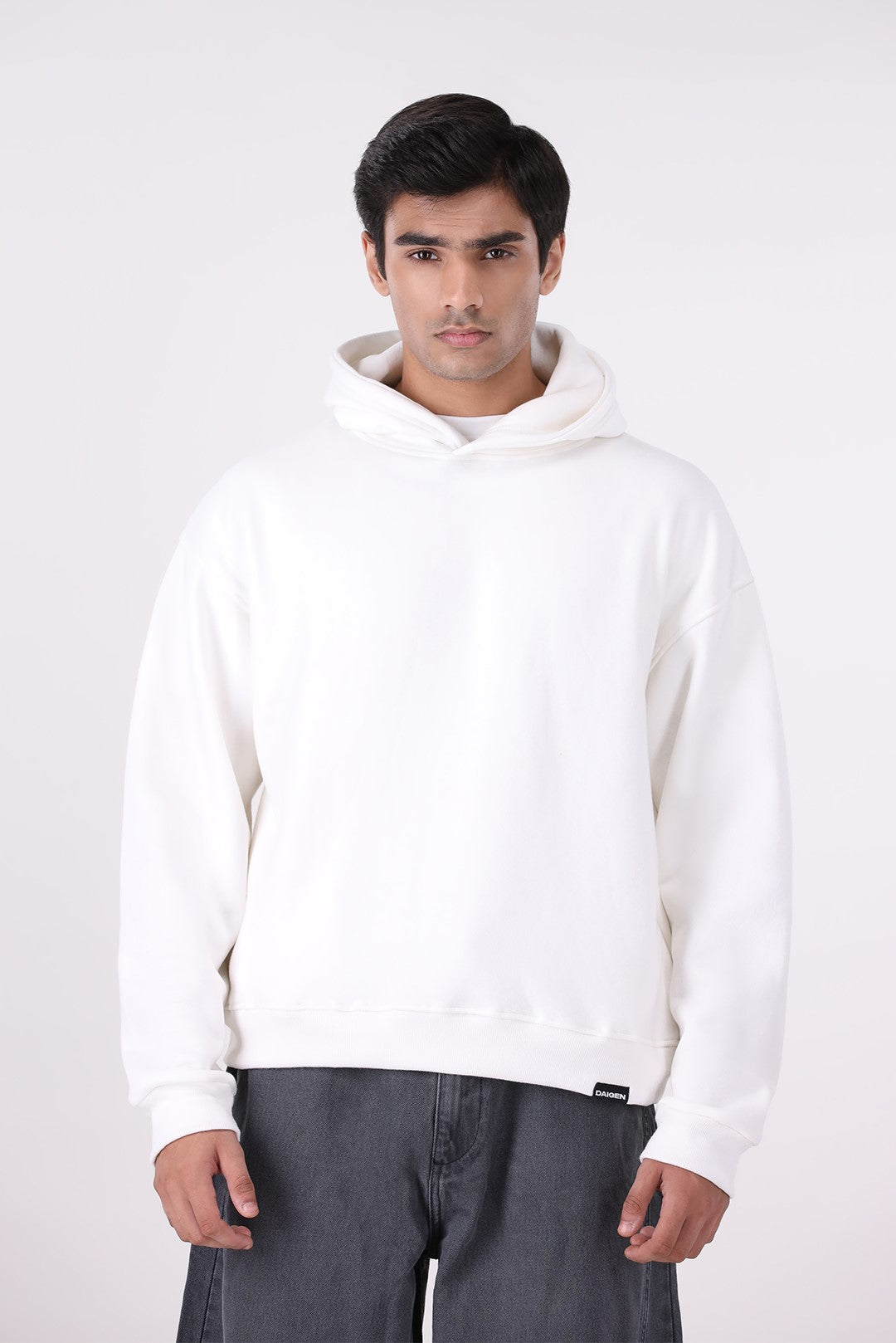 Oversized White Hoodie '2VI