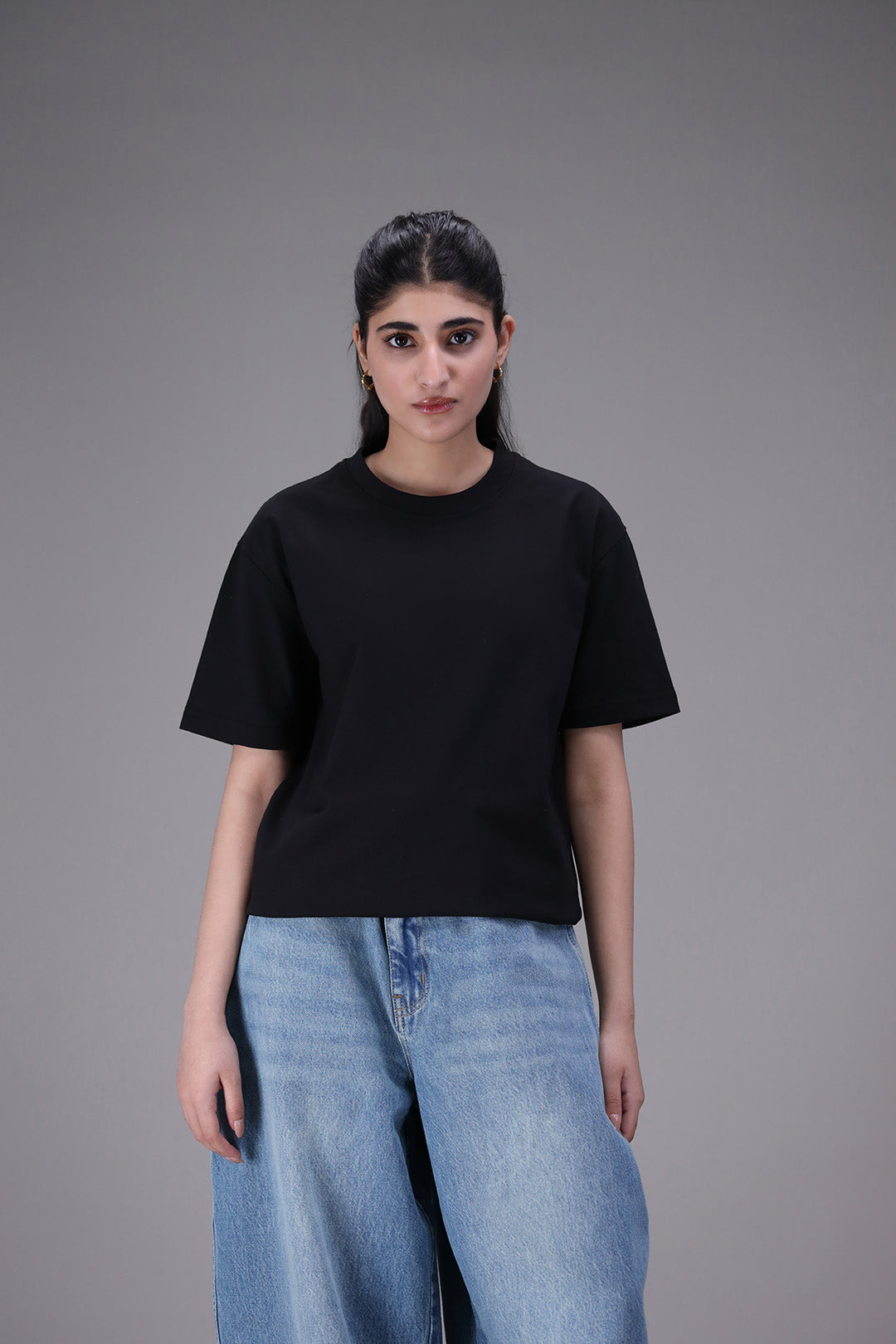Crew Neck T-shirt in Black - Image 2